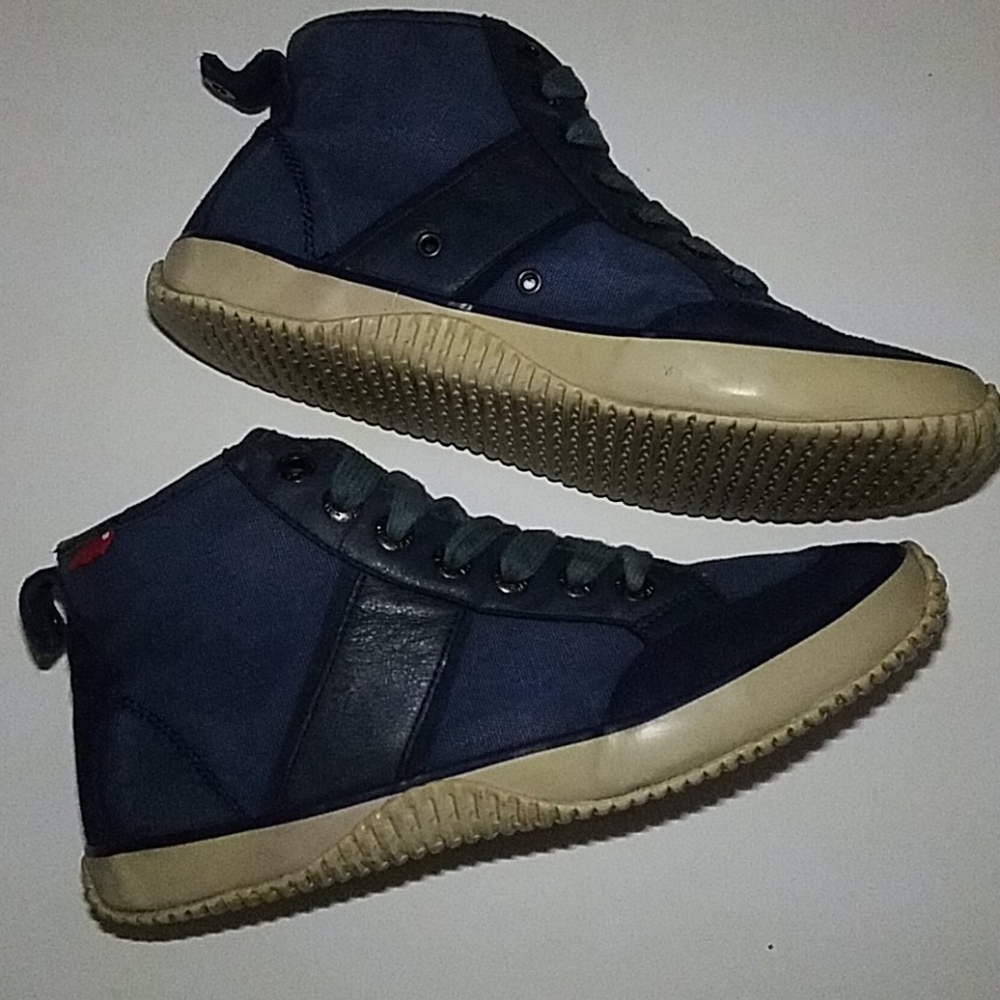 Levi Men Sneakers